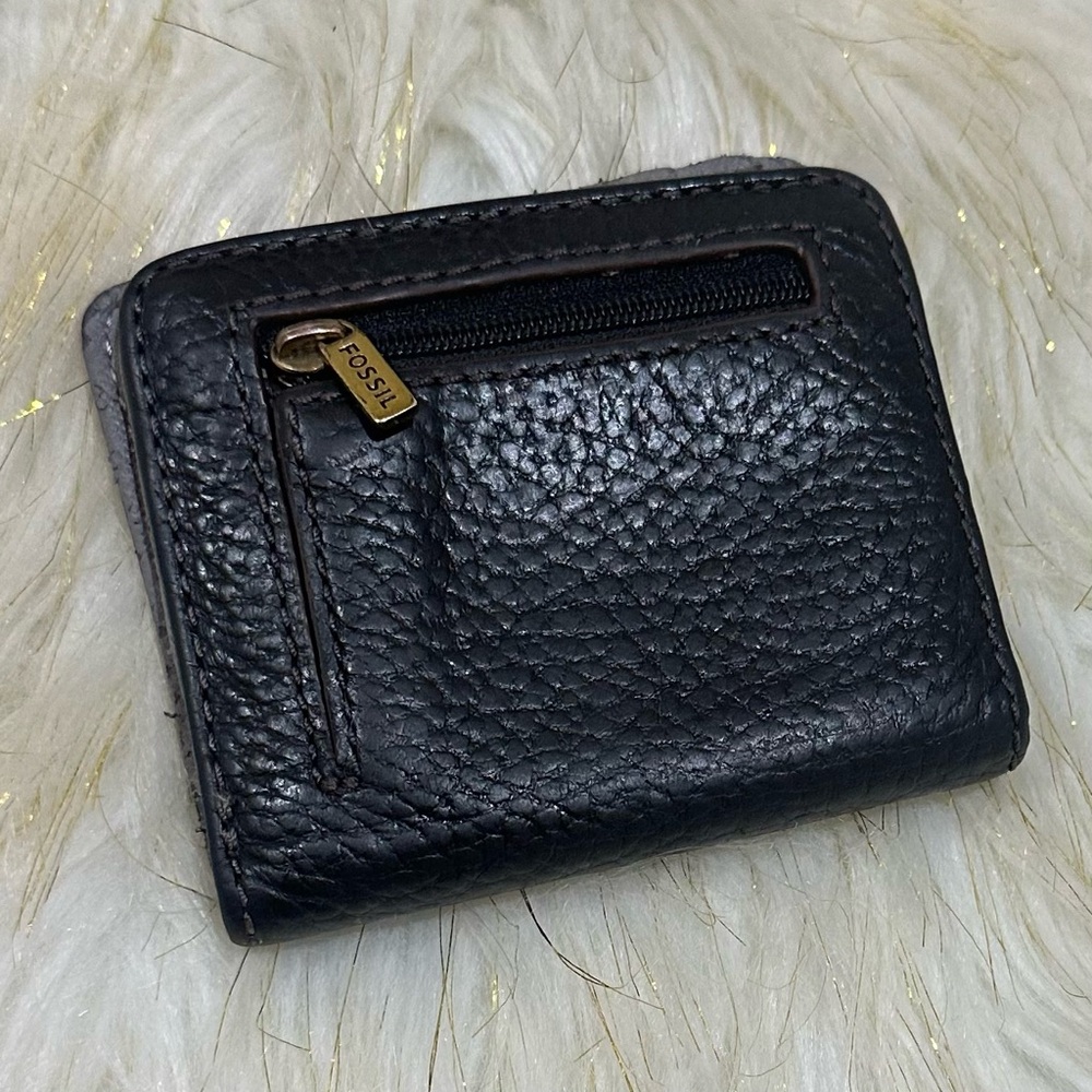 Authentic Fossil Small Wallet/Fossil Leather Wall… - image 3